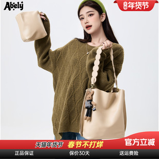 阿贝莉包包女式2026新款水桶包包高级感手提斜挎包松弛感腋下包