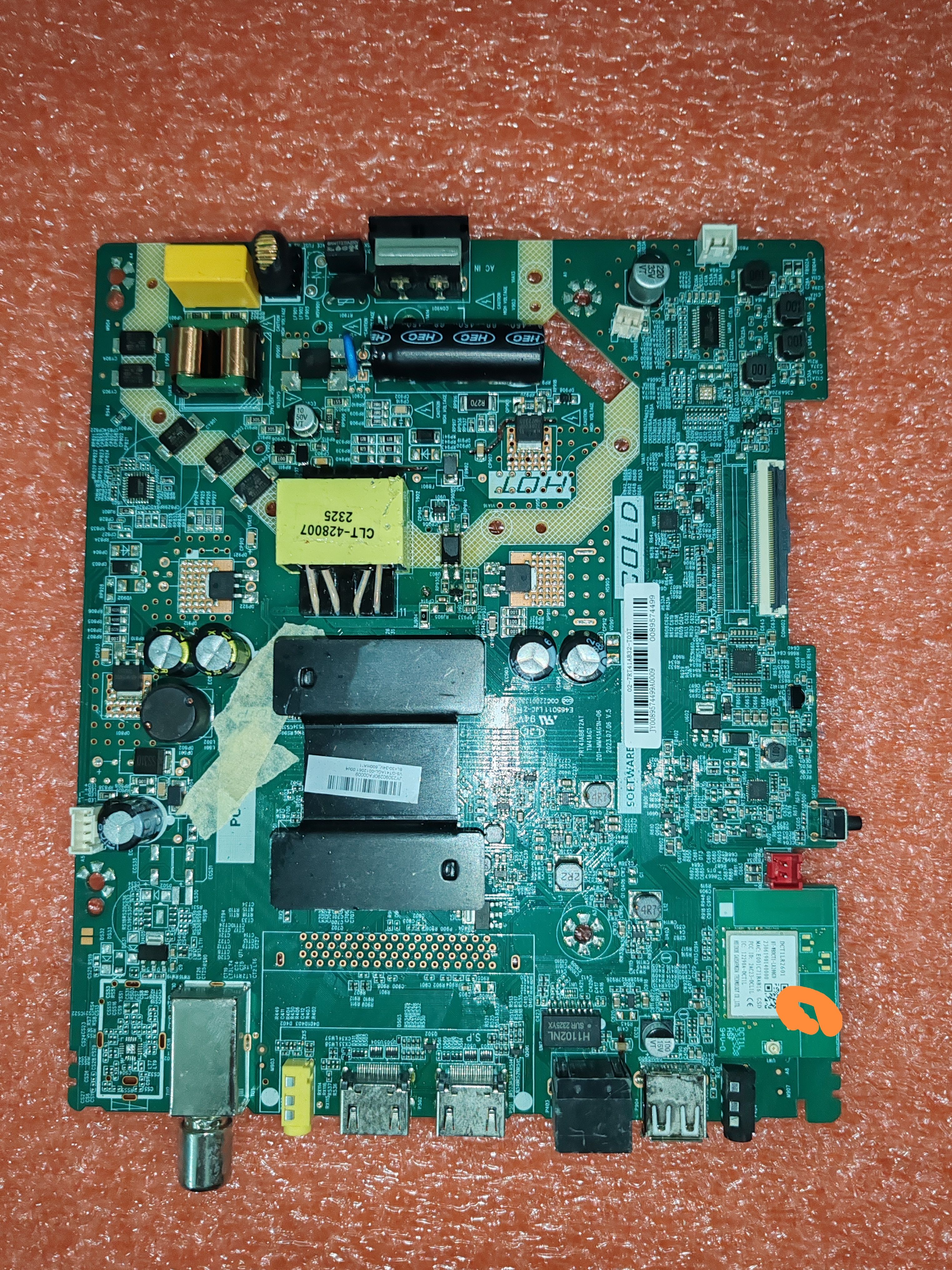 7RT41AB8T2AT  40-MM41AG1N-06  TM41AG1  3合1电视机主板实物照