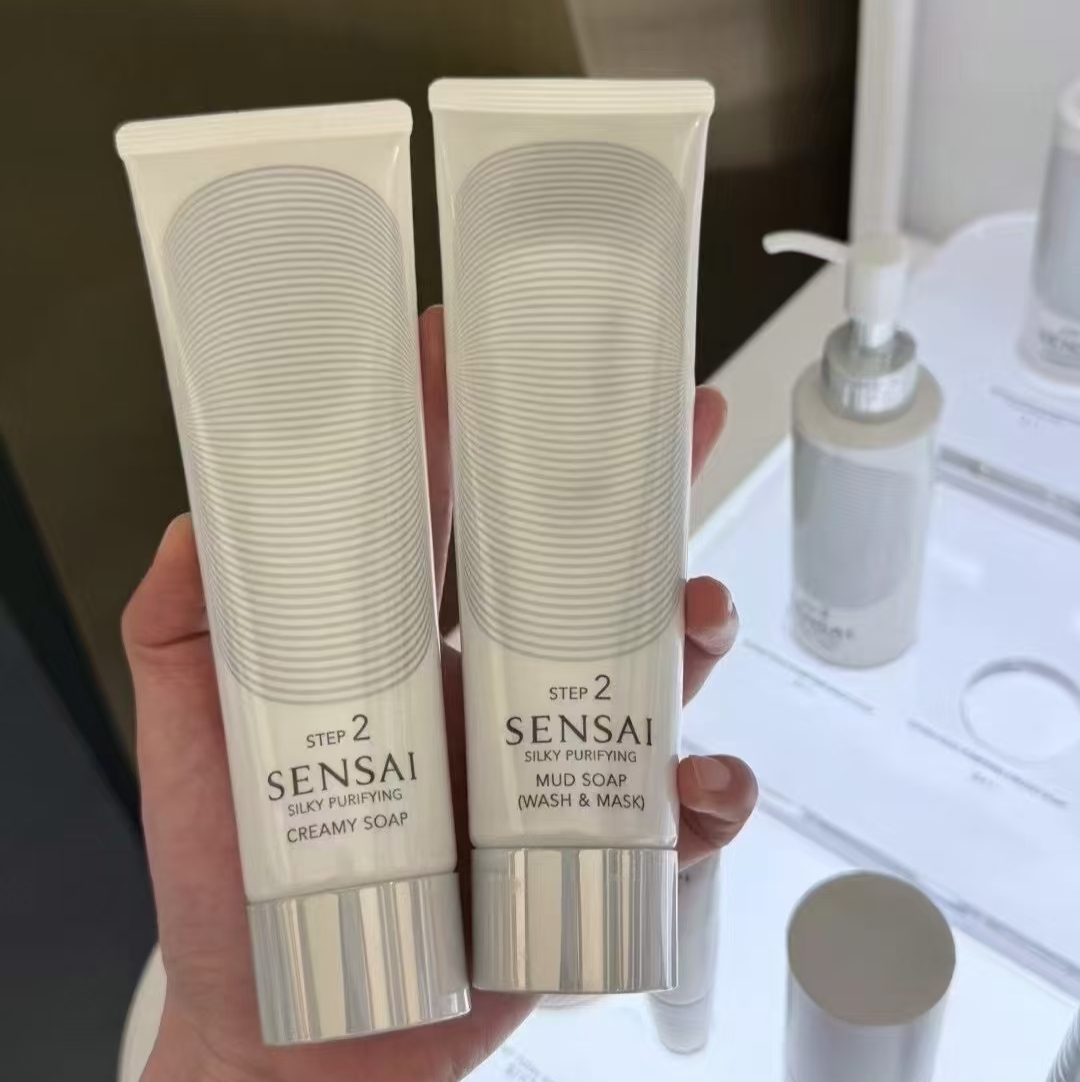 现货日本本土采购嘉娜宝SENSAI蚕丝洗面奶柔滑泡沫洁面乳125ml