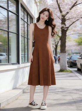 2026春季新款吊带连衣裙女韩版显瘦中长款裙子打底背心裙沙滩裙潮