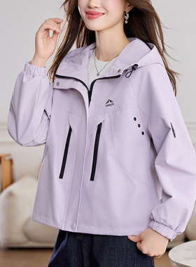 短款风衣女2026春季新款宽松显瘦休闲时尚连帽冲锋衣小个子外套潮
