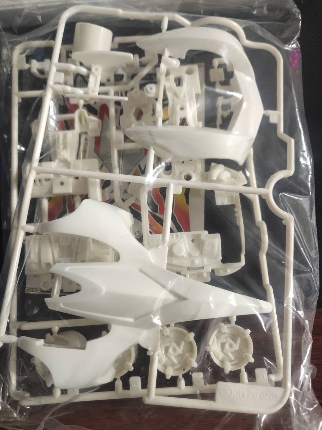 自制蝮蛇车壳 电镀仿真版