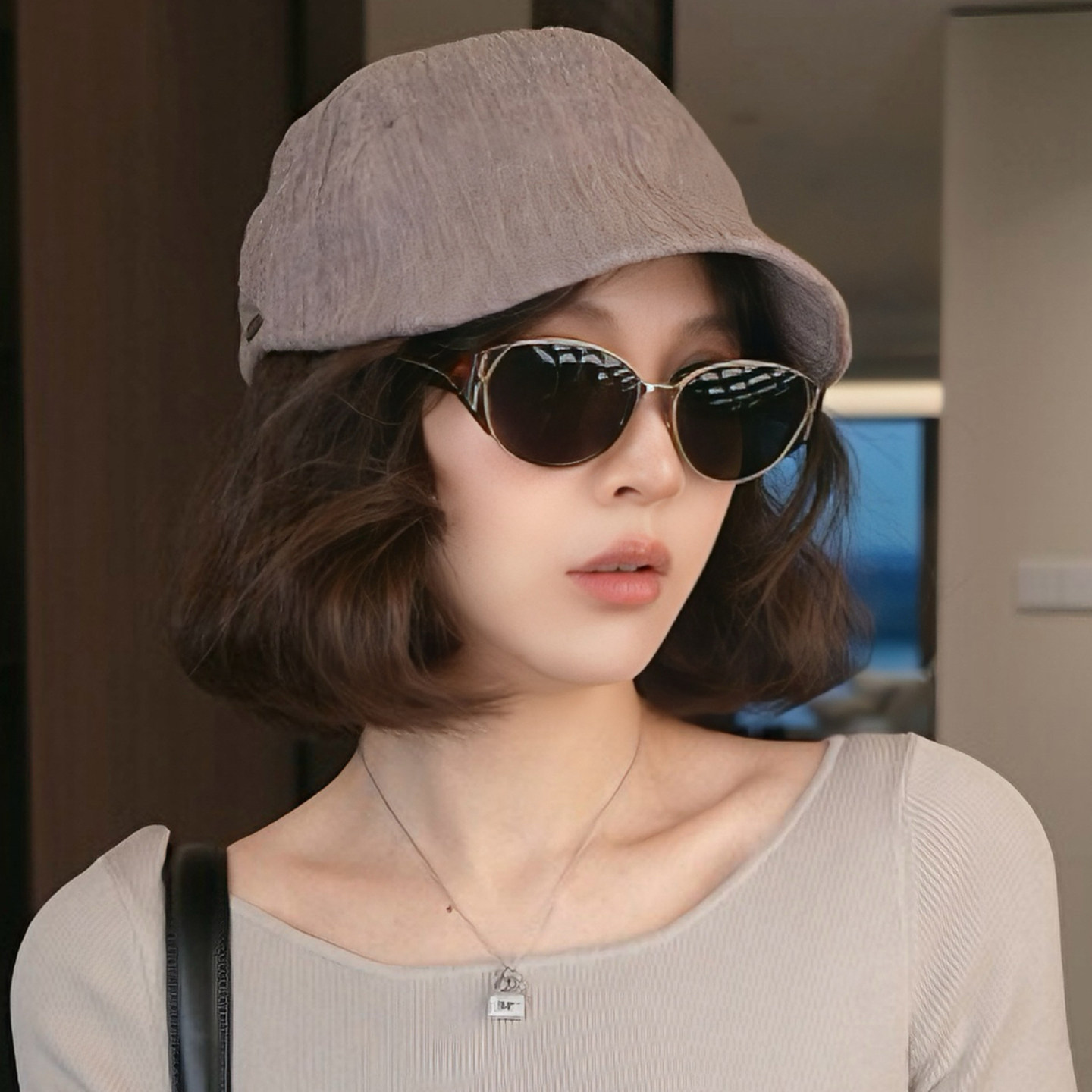 日系休闲亚麻前进帽子女春秋季2026新款老钱风贝雷帽显脸小画家帽