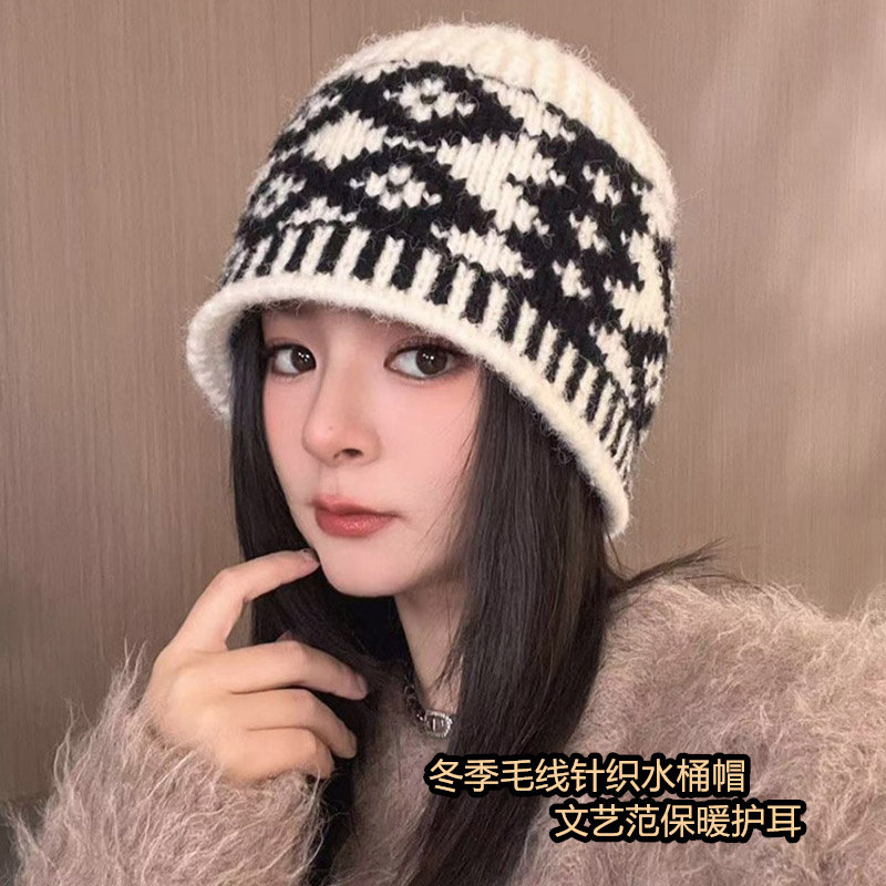 韩版设计感小众拼色针织渔夫帽