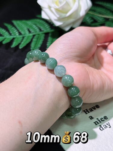 天然翡翠手串冰种满绿圆珠手串10mm送男女朋友闺蜜礼物平价小众