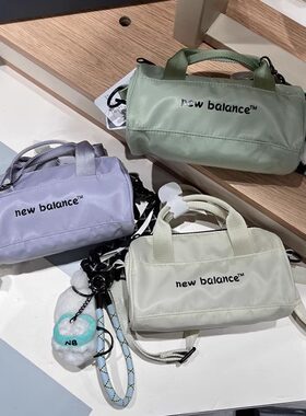 NEW BALANCE/NB 2025新款 联名情侣男女休闲运动斜跨包LAB52403