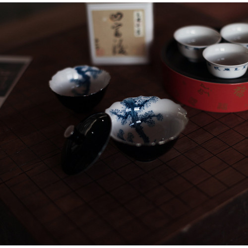 |梅似雪|《墨黑》迎客松釉下彩如意盖碗 一碗一杯 个人饮 茶杯