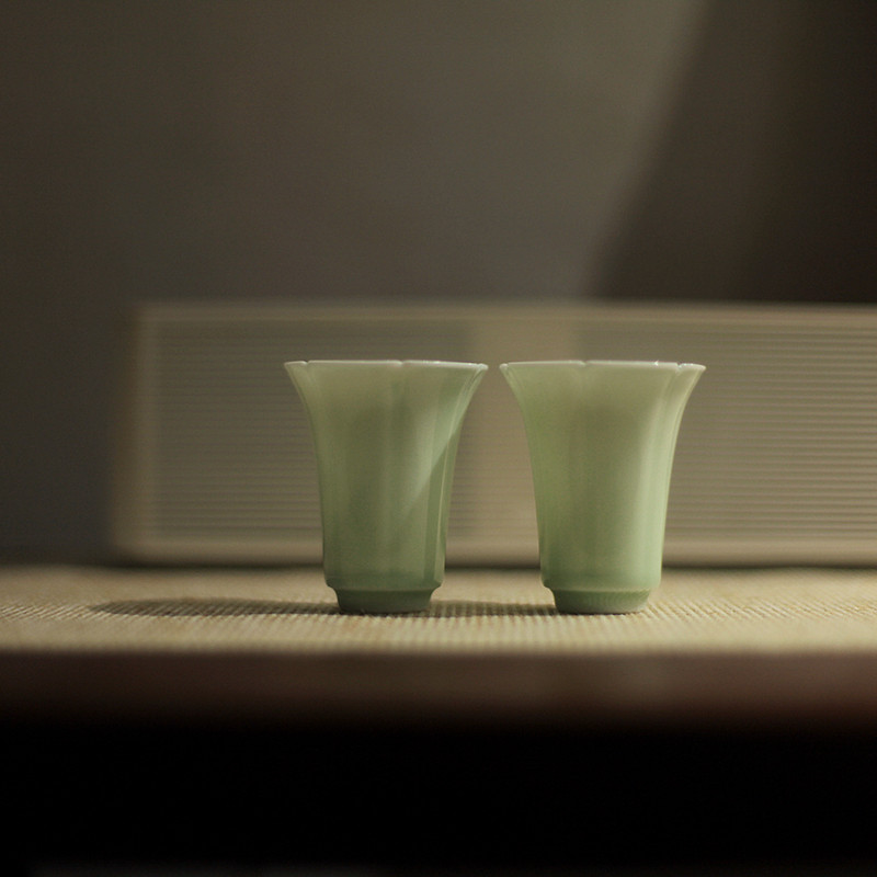 勿念闻香杯青瓷陶瓷品茗杯聚香杯图片
