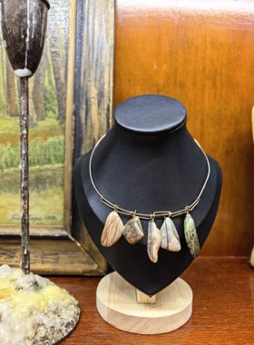 Vintage Jewelry 中古宝石项链颈圈 感兴趣的话和我私聊吧～