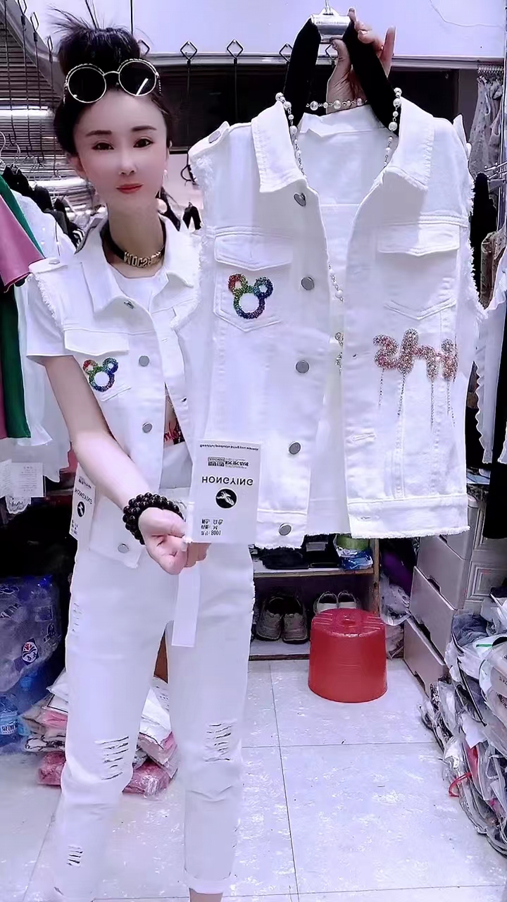 洋气时尚牛仔马甲坎袖背心