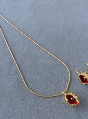 自然系列铃兰花项链 新中式简约精致优雅红玛瑙铃兰花耳钩蛇骨链