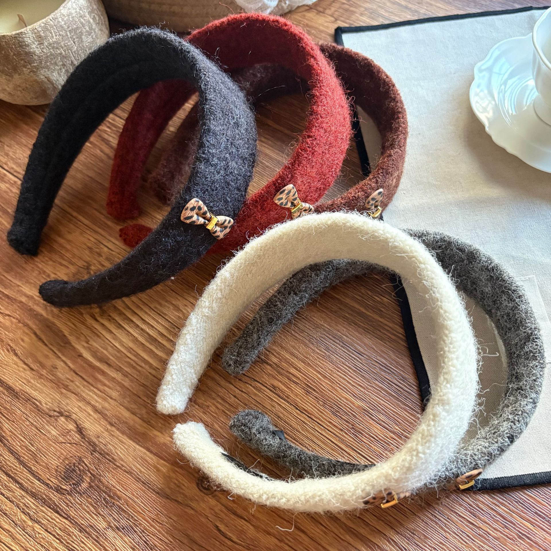 韩国ins豹纹蝴蝶结毛呢毛绒发箍女甜美复古高颅顶压发头箍发饰女