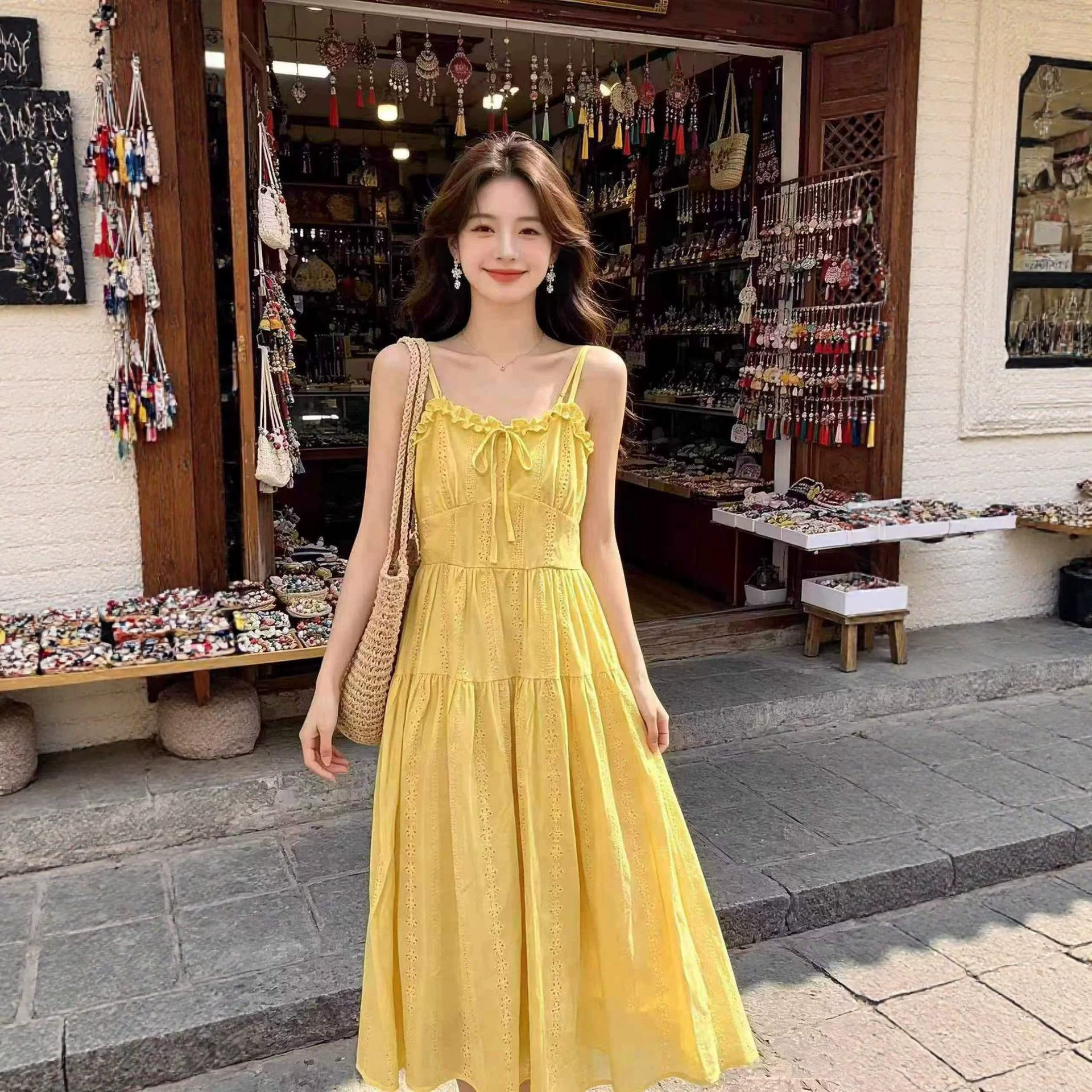 白裙子可任意扎染  重工艺法式刺绣镂空复古连衣裙女夏季绝美长裙图片
