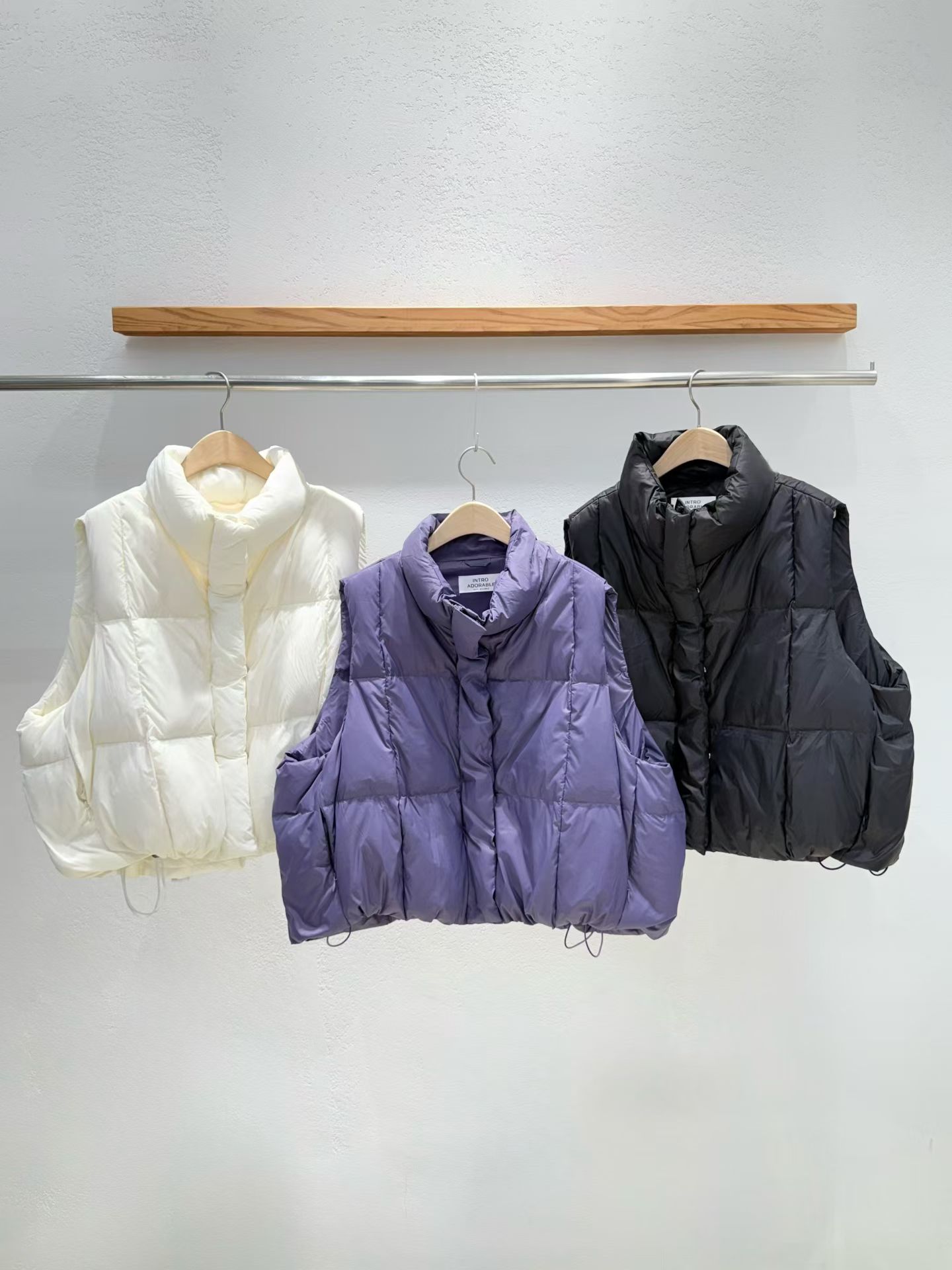 韩国东大门2025冬季新款INTRO时尚百搭立领拉链马甲外套女