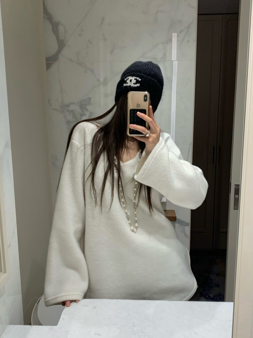 韩国东大门2025冬季新品VIRKIN时尚百搭V领纯色针织衫毛衣