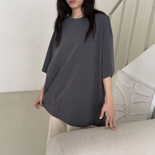 collected 韩国东大门代购2026夏季新品 简约圆领纯色宽松T恤女