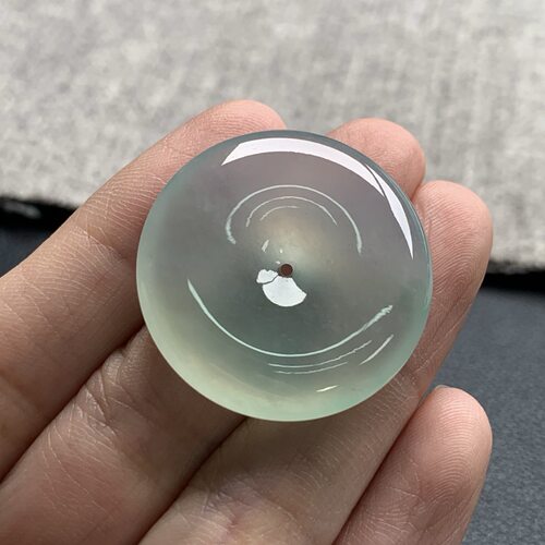 天然A货缅甸翡翠 平安扣 尺寸 : 28.7-5.8