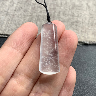 11.4 天然A货缅甸翡翠 30.2 尺寸 4.1 雪花无事柱