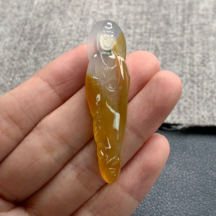 13.9 天然A货缅甸翡翠 51.4 尺寸 4.5 黄翡观音
