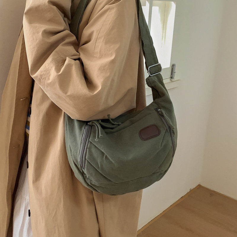 2026新款休闲百搭女式大容量饺子包帆布多口袋单肩斜挎包轻便女包