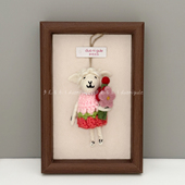 多尼古乐尼泊尔手工羊毛毡挂件彩色浆果花小羊玩偶包挂钥匙扣车挂