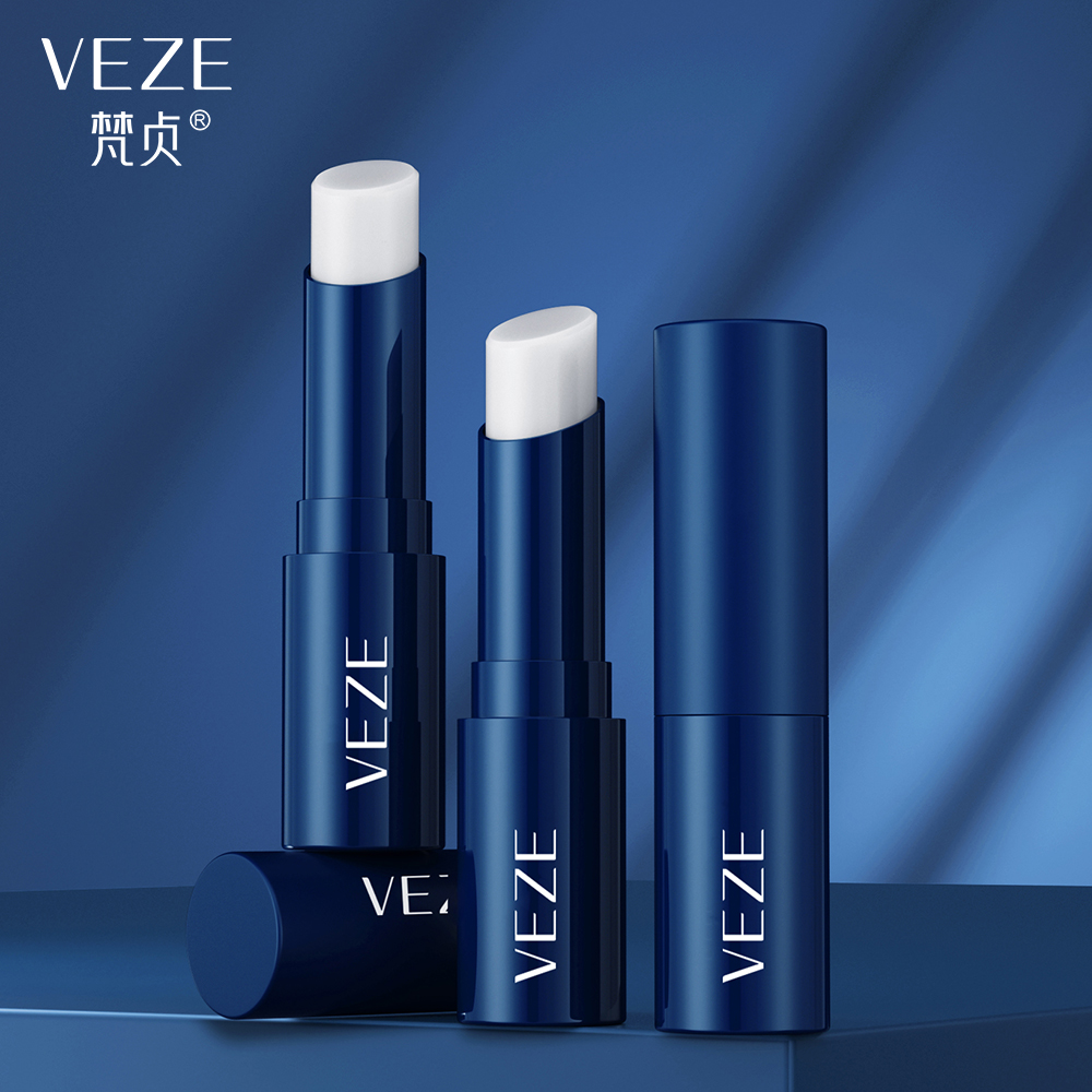 男士保湿润唇膏滋润锁水