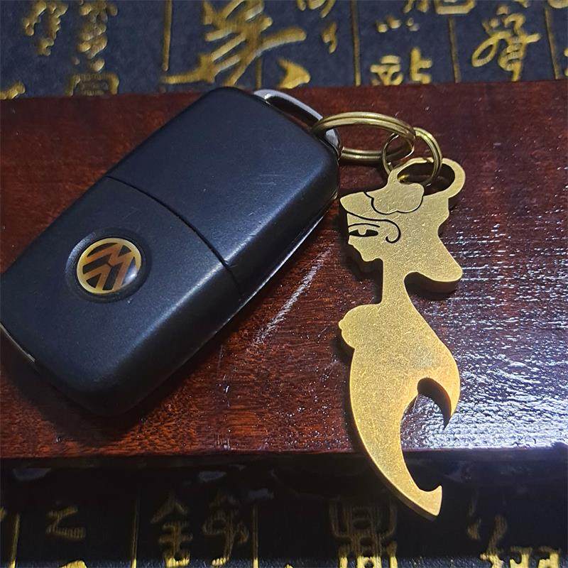 啤酒开瓶器个性创意钥匙扣便携随身精致纯铜线切割工艺品美女起子