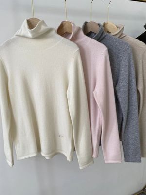 康赛妮Aurora 纱线！100%纯山羊绒自由领羊绒衫堆堆领RZC25005