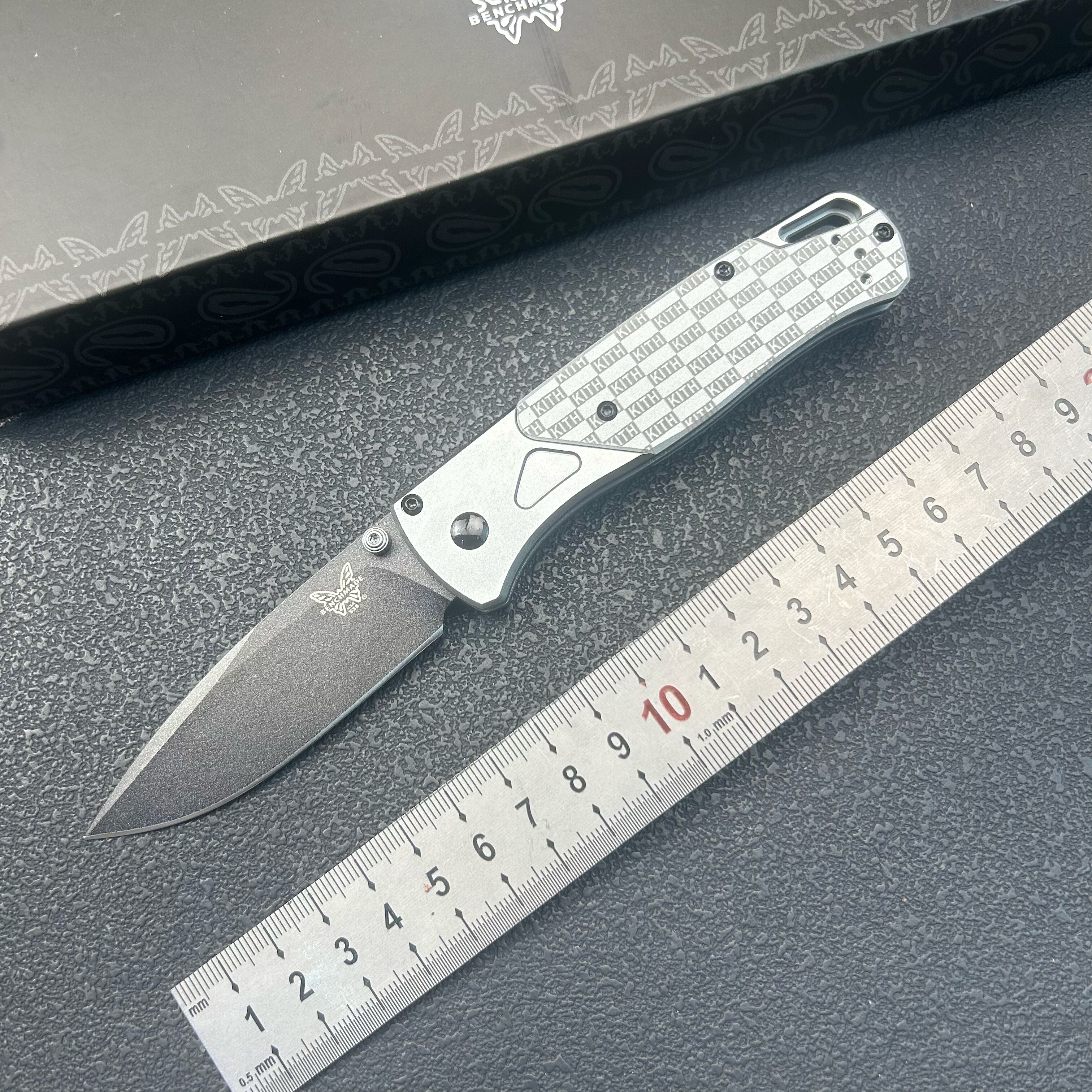 蝴蝶BM535KITH合作款折叠刀高硬度户外折露营登山便携水果快递刀