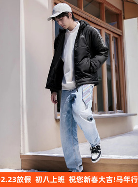 阿迪达斯冬季男女经典三条纹连帽保暖户外休闲运动棉服外套KF6755