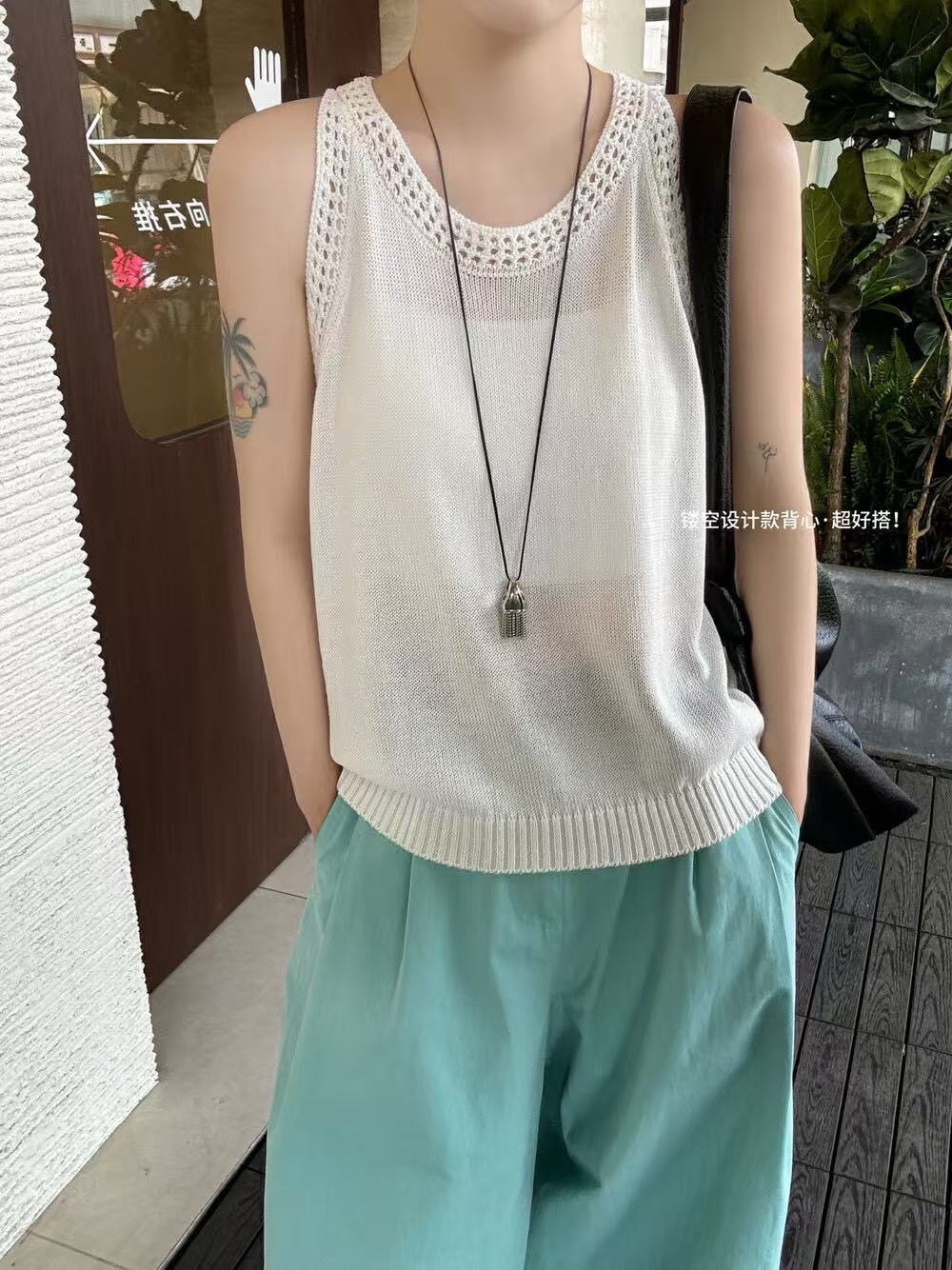 2025夏季新款韩版时尚圆领无袖背心针织衫女宽松显瘦洋气百搭上衣