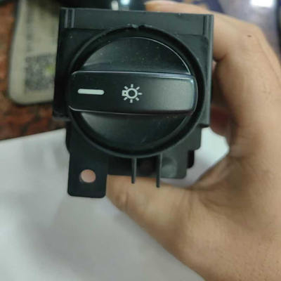 适用 奔驰B200 W169 大灯开关 拆车件