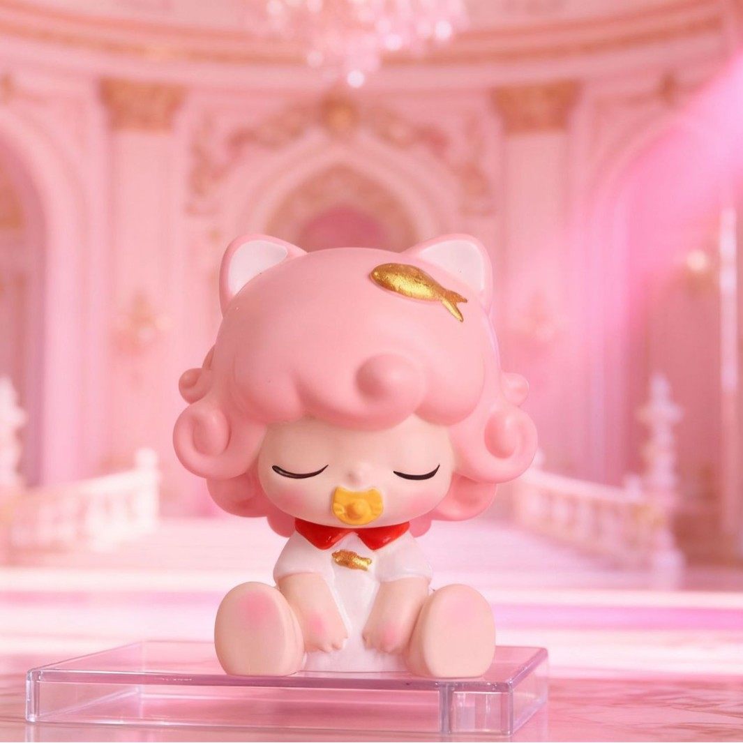 柯咖童潮玩原创设计盲盒手办灰色世纪可爱卡通桌面汽车摆件批发