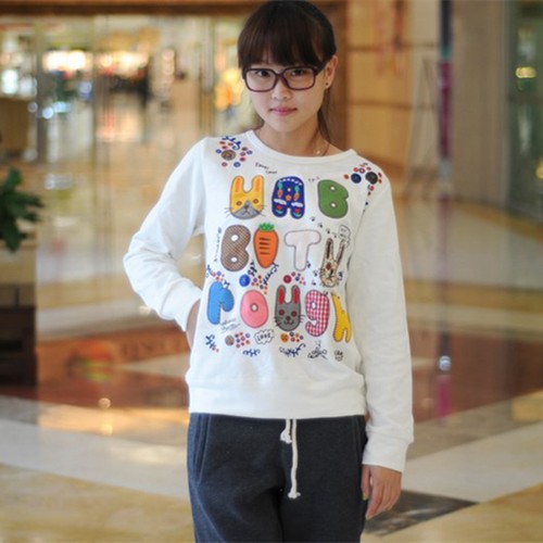 绣花字母兔卫衣春季宽松纯棉卡通