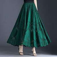 This year, long skirts with lace edges are in vogue for chubby girls. Large-sized ones can make them look slimmer. A-line large swing mesh fairy pleated skirts are popular for girls thumbnail 3