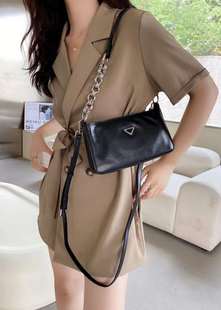 链条法棍腋下包2021新款欧美时尚真皮斜挎单肩手提包头层牛皮百搭