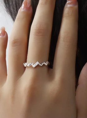 波浪锆石戒指小众INS风轻奢食指戒高级感几何线条素圈尾戒2025年