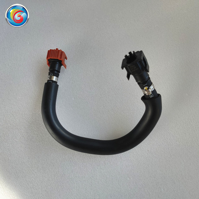 适用建设雅马哈飞致YS250 JYM250-2B摩托车汽油管