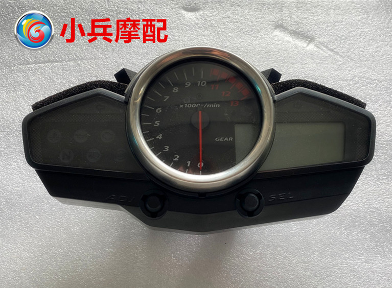 适用铃木骊驰GW250 GW250-A国四摩托车仪表码表里程表速度表