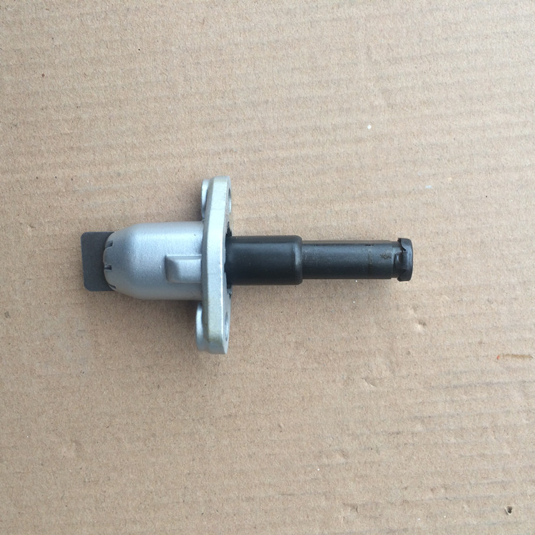 适用轻骑铃木风暴太子QS125A QS150A/B时规链小链条张紧器紧链器