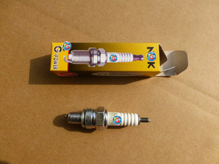 火花塞CR7HGP适用建设雅马哈天俊YB125SP 火花塞 JYM125-3F摩托车