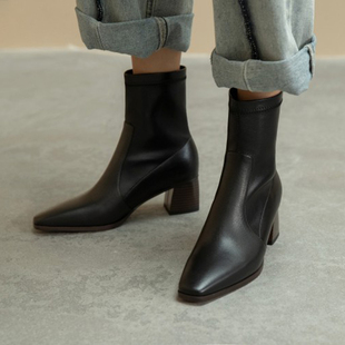 皮厚先生 黑色高跟瘦瘦靴简约方头弹力靴短靴