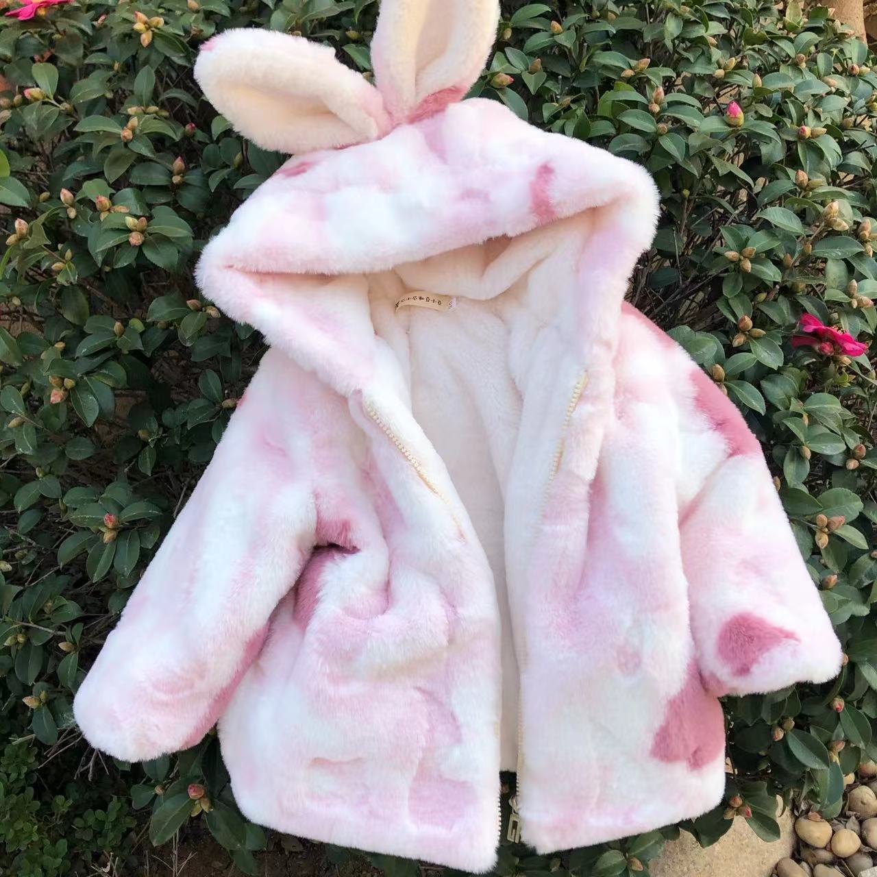 加绒皮草外套儿童新年装兔子棉衣