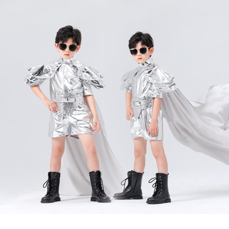 儿童演出潮服樊氏模卡