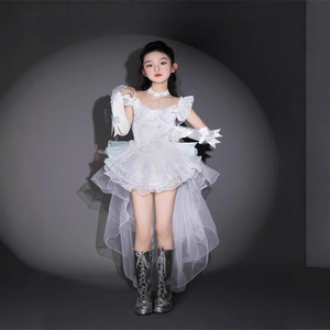 女童洛丽塔生日服t台女团秀服