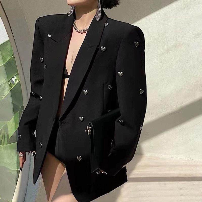 一粒扣暗黑风钉珠显瘦西服外套女