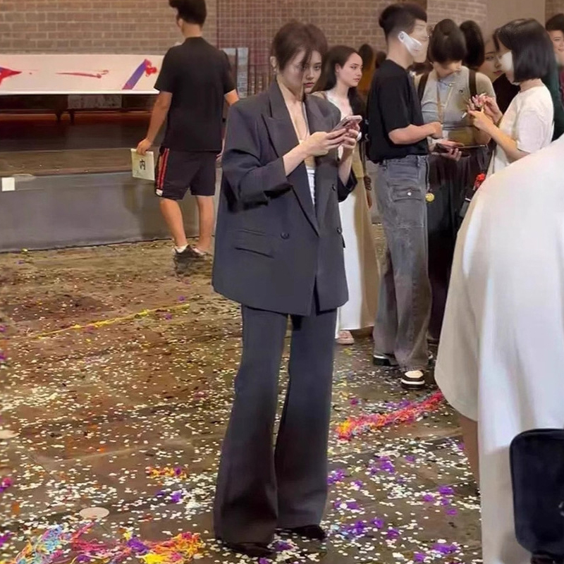 韩版休闲风双排扣西装两件套装女