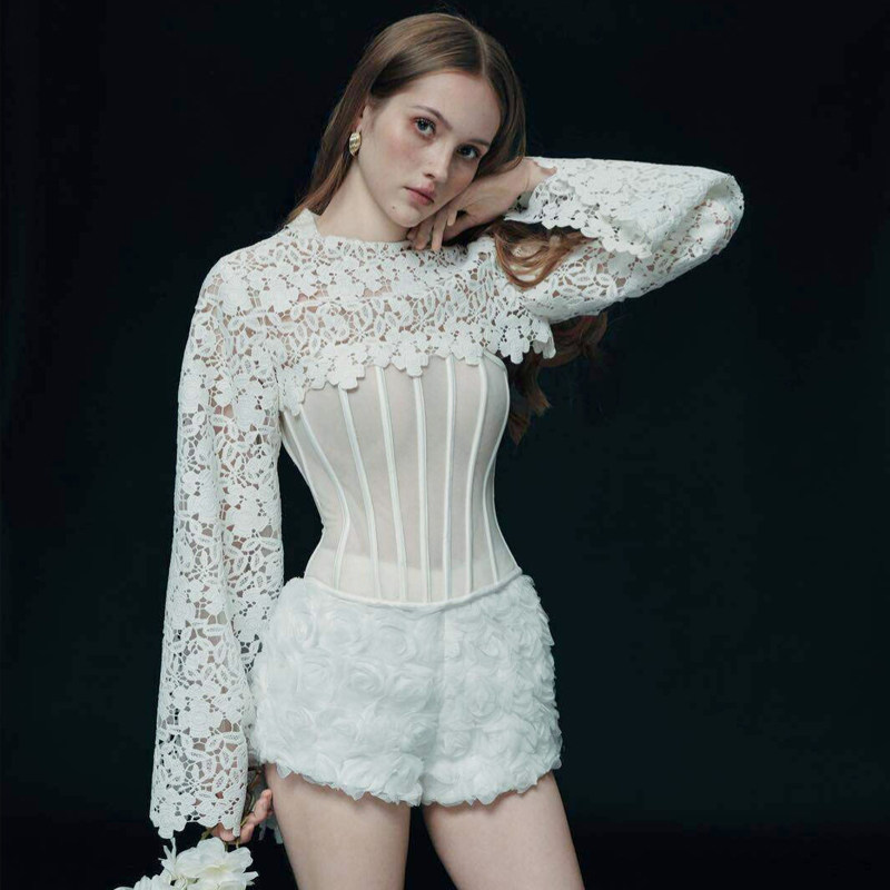 法式蕾丝长袖鱼骨上衣立体花短裤套装女春秋季轻熟显瘦两件套装潮