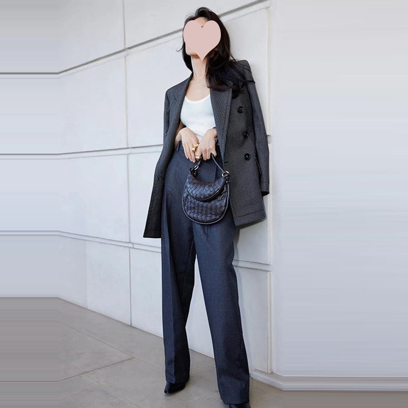 通勤风灰色西装外套女长袖修身显瘦职业装高级感得体风西服两件套