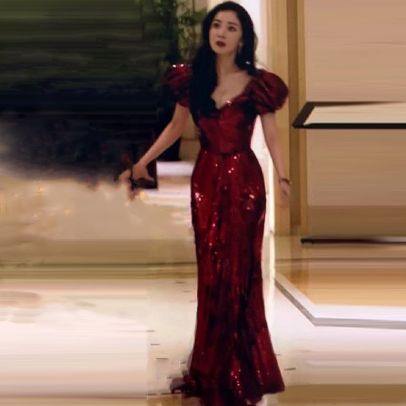 欧美风时尚亮片钉珠修身连衣裙女